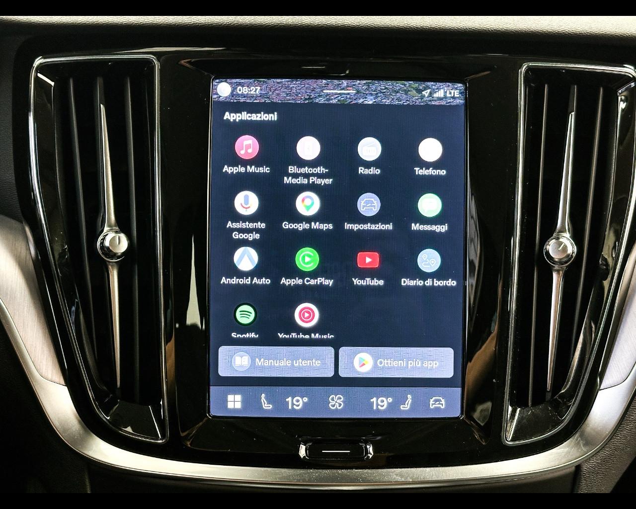 VOLVO V60 B4 (d) automatico Essential