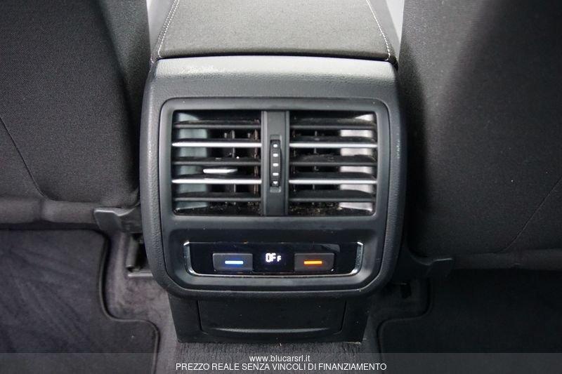 Volkswagen Passat Passat 1.6 TDI Business BlueMotion Technology