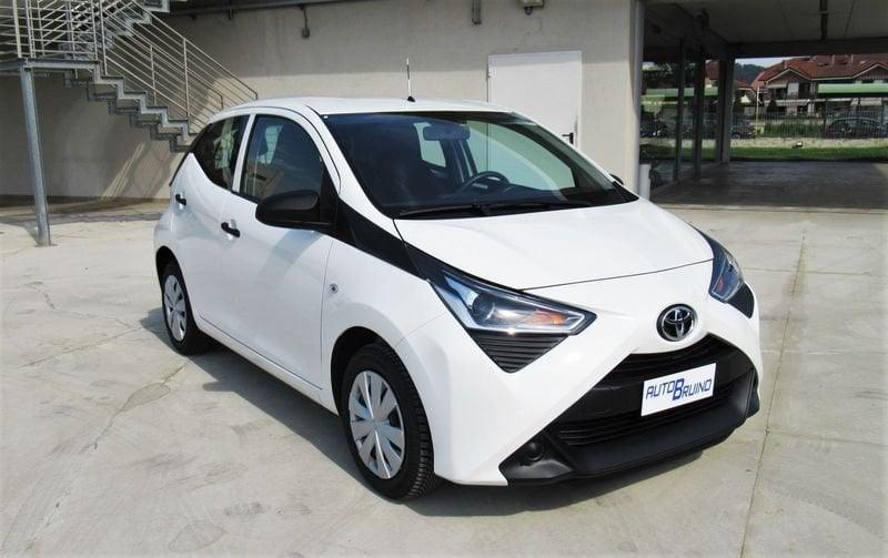 Toyota Aygo 1.0 VVT-i 72 CV 5 porte NEOPATENTATI