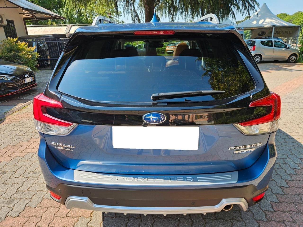 Subaru Forester 2.0 e-Boxer MHEV CVT Lineartronic PREMIUM - FULL -TETTO