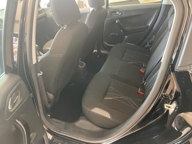 Peugeot 208 1.2 VTi 82 CV 5 porte Active