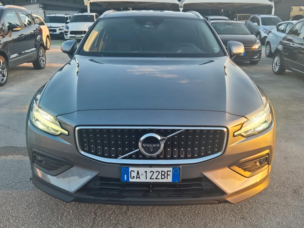 Volvo V60 Cross Country D4 AWD Geartronic Pro 2020