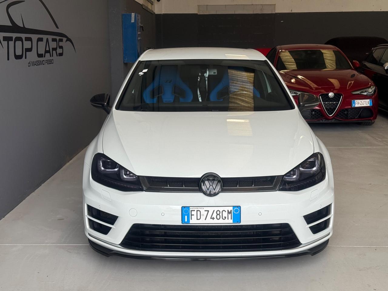 Volkswagen Golf GTI 7R da VETRINA