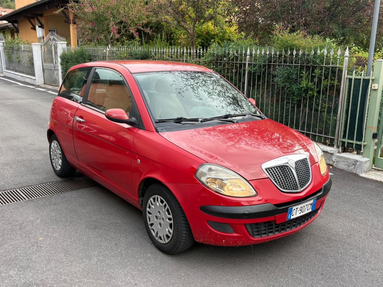 Lancia Ypsilon 1.2 GPL NEOPATENTATI