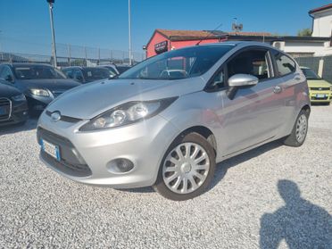 Ford Fiesta 1.4 3 porte Bz.- GPL Titanium
