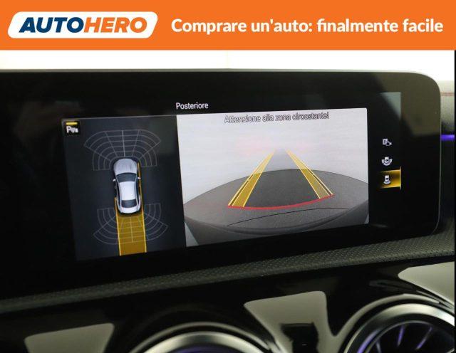 MERCEDES-BENZ CLA 200 Automatic Premium