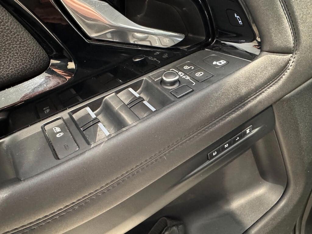 Land Rover Range Evoque 2.0D I4 180 CV AWD Auto R-Dynamic SE