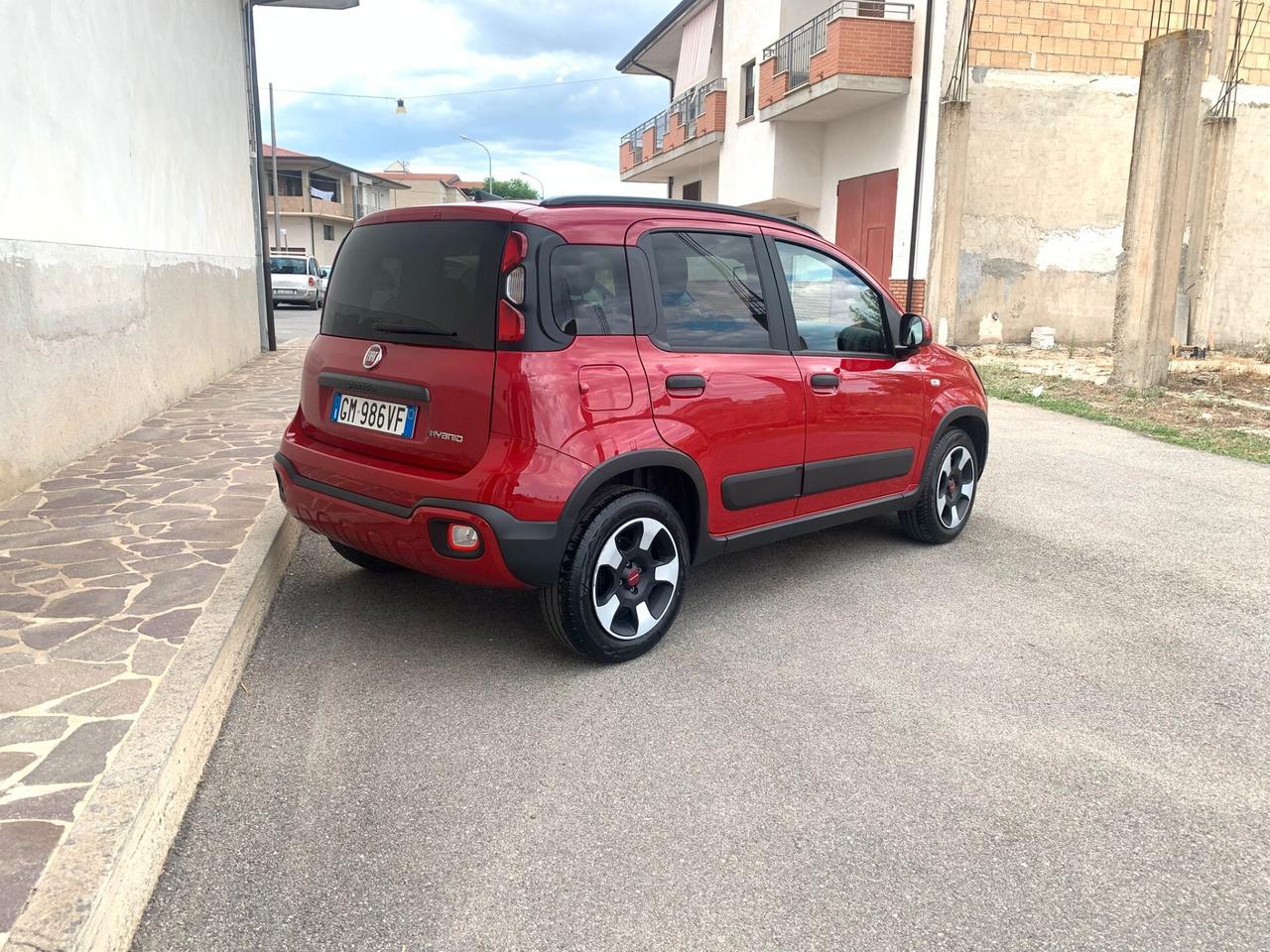 Fiat Panda Cross 1.0 FireFly S&S Hybrid