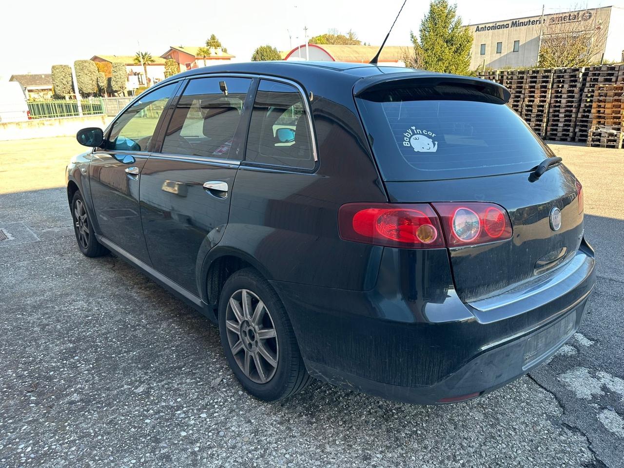 Fiat Croma 1.9 Multijet 2009 RADIATA PER ESTERO