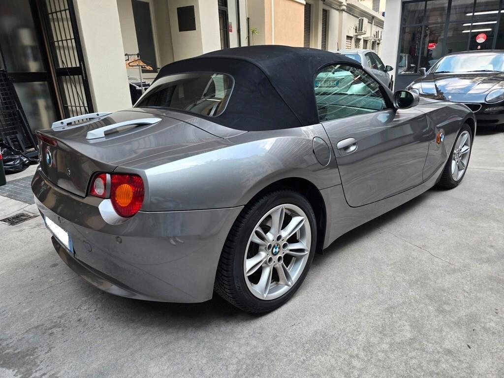 Bmw Z4 2.5i cat Roadster BOOK/XENON/CRS