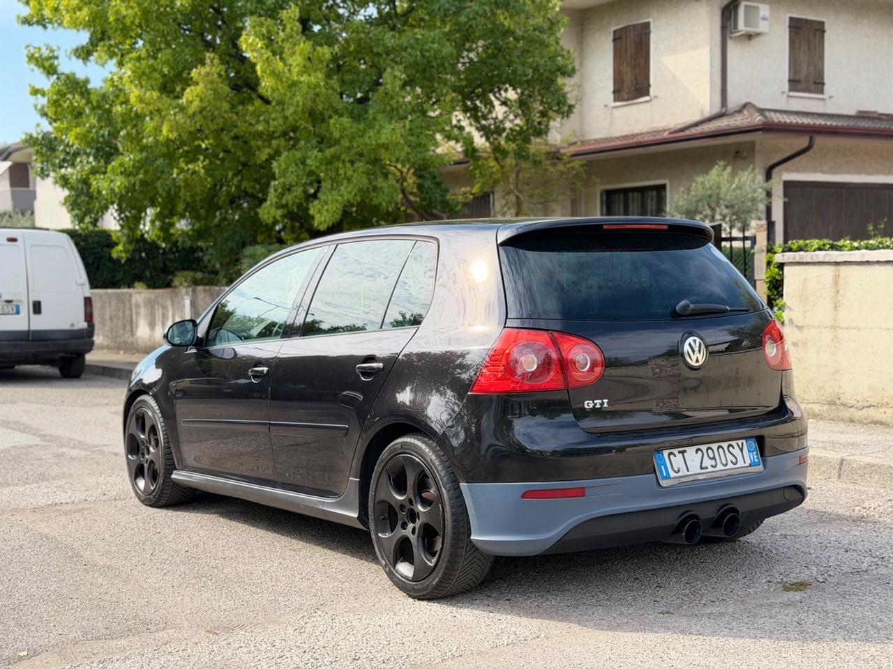 Volkswagen Golf 2.0 16V TFSI 5p. GTI