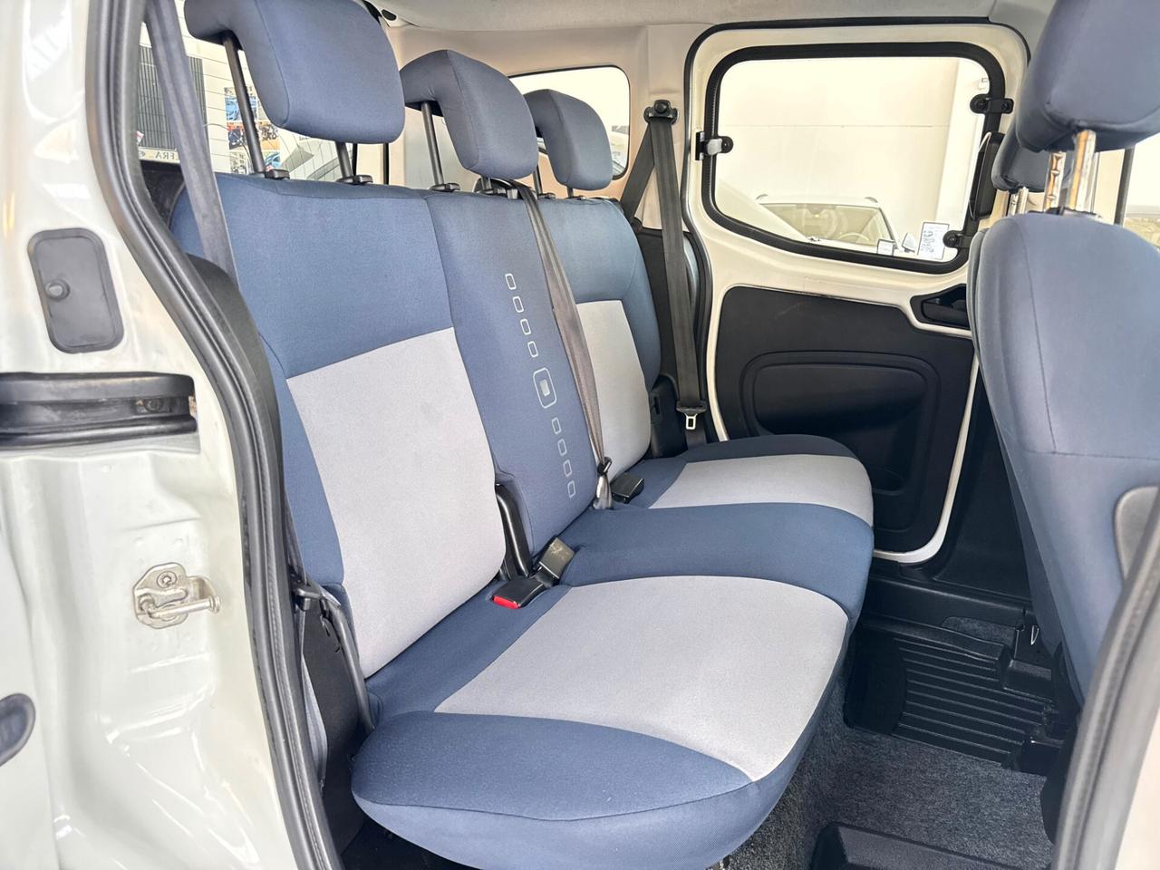 Citroen Nemo Multispace 1.3 HDi 75CV Silver Selection