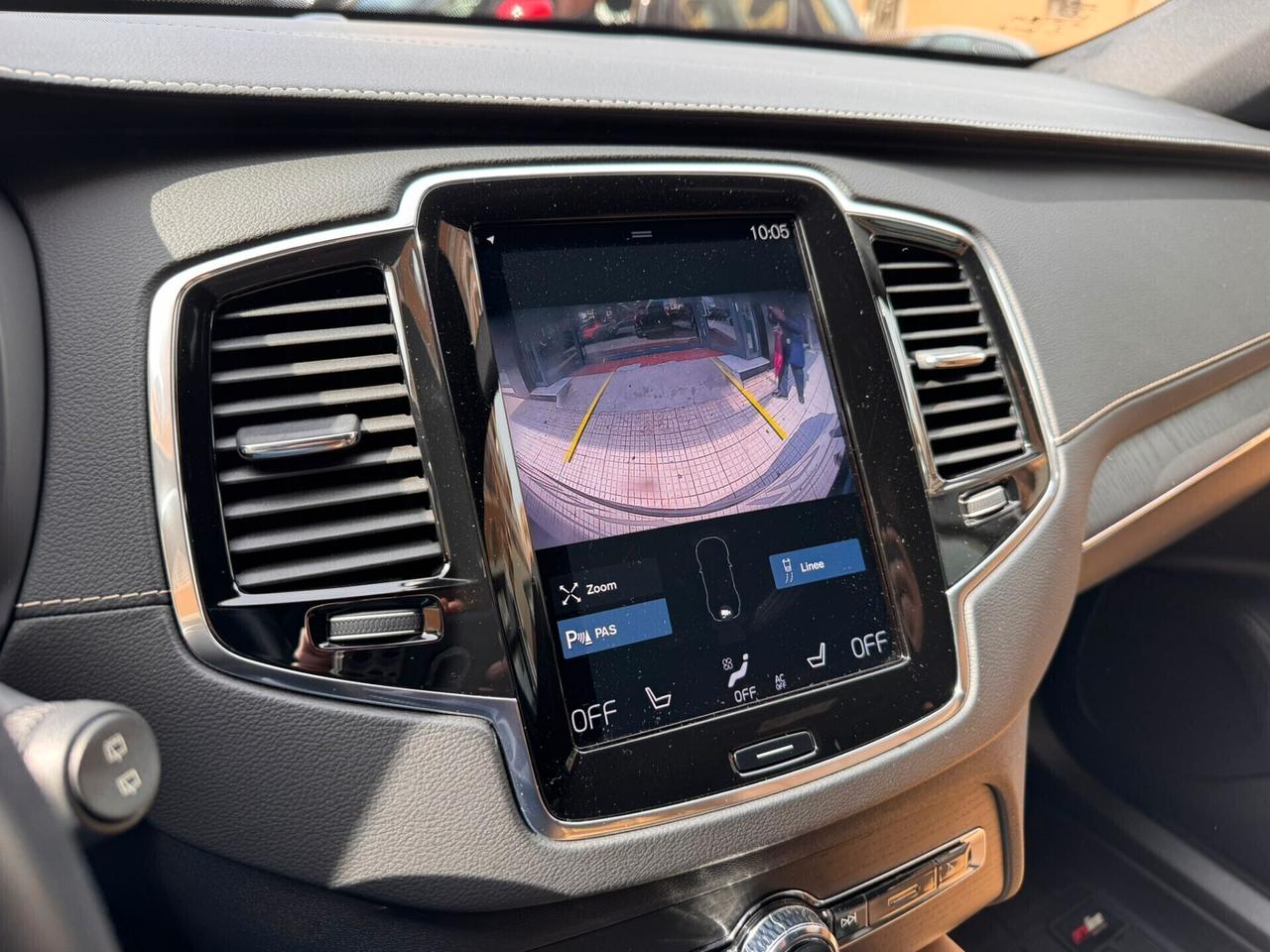 Volvo XC 90 XC90 B5 (d) AWD Geartronic 7 posti R-design DA 505€ ANTICIPO 0