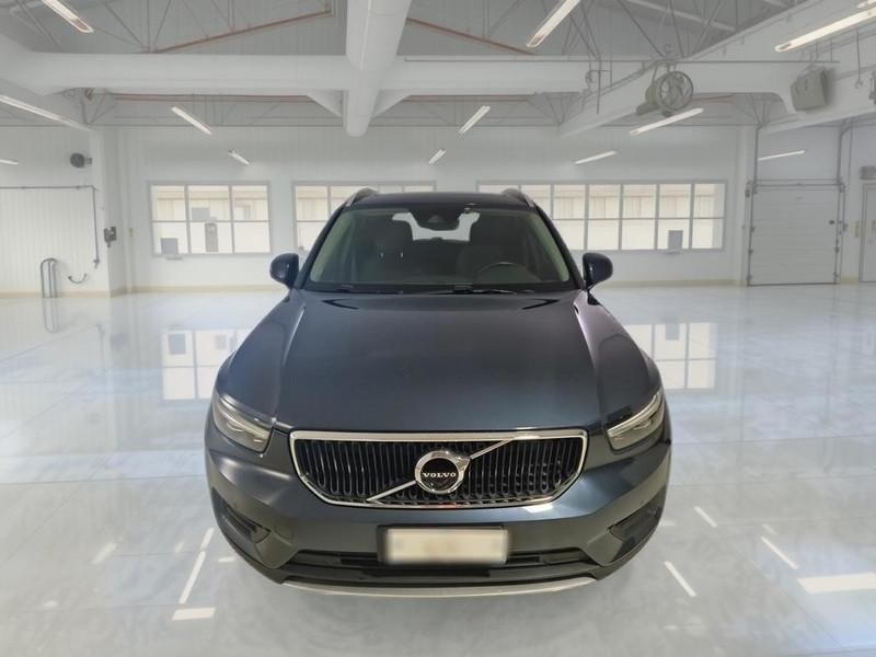 VOLVO XC40 D3 automatico Momentum