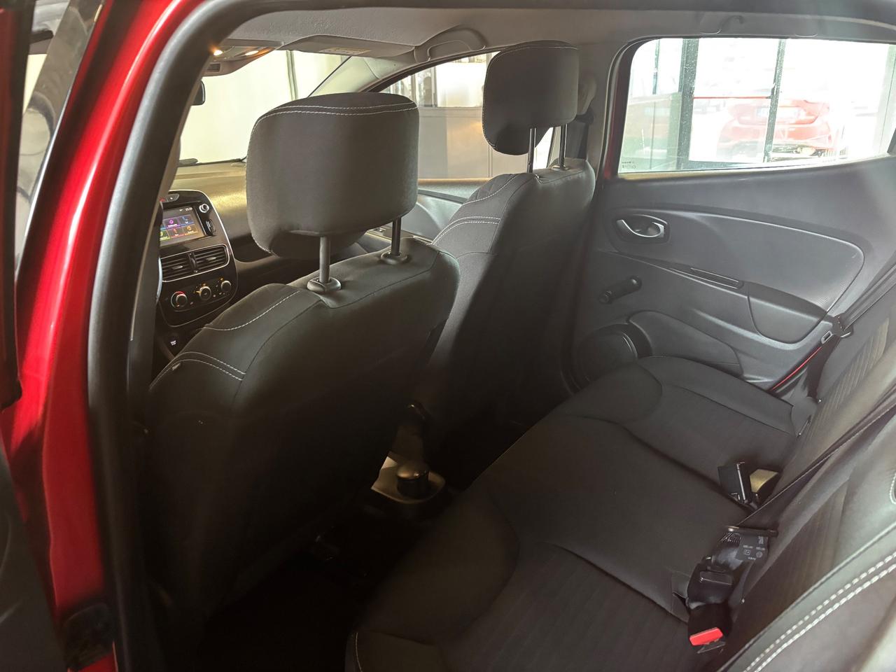 Renault Clio 1.2 BENZINA 75Cv LIMITED |OK NEOPATENTATI~