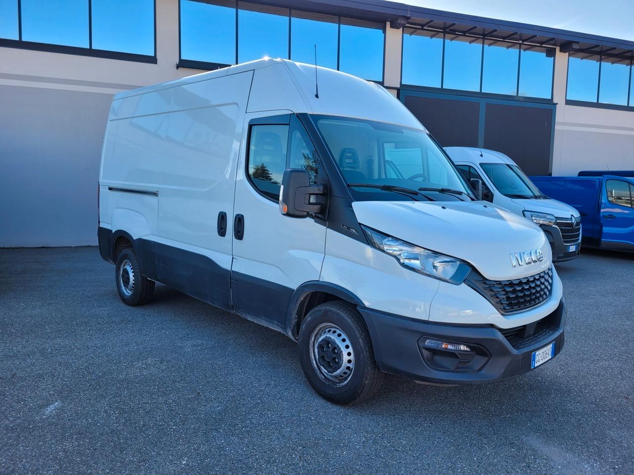 IVECO DAILY 2021 21000KM