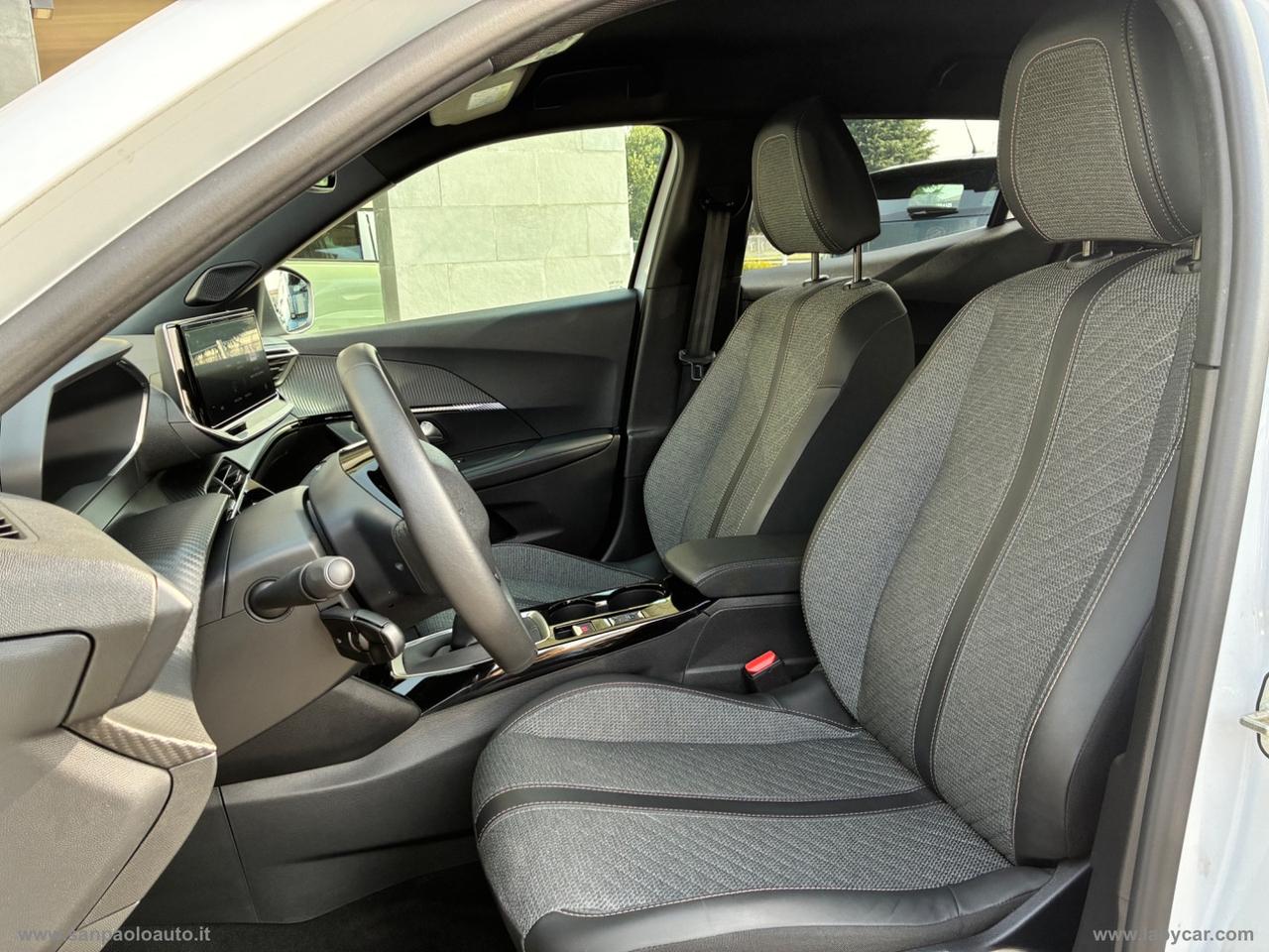 PEUGEOT 2008 PureTech 100 S&S Allure