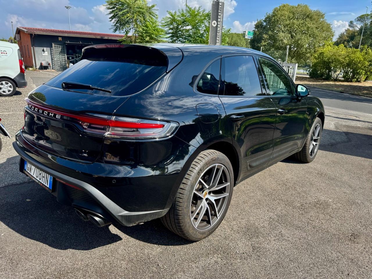 Porsche Macan 2.0 Black Chrono sport , ultimo restyling