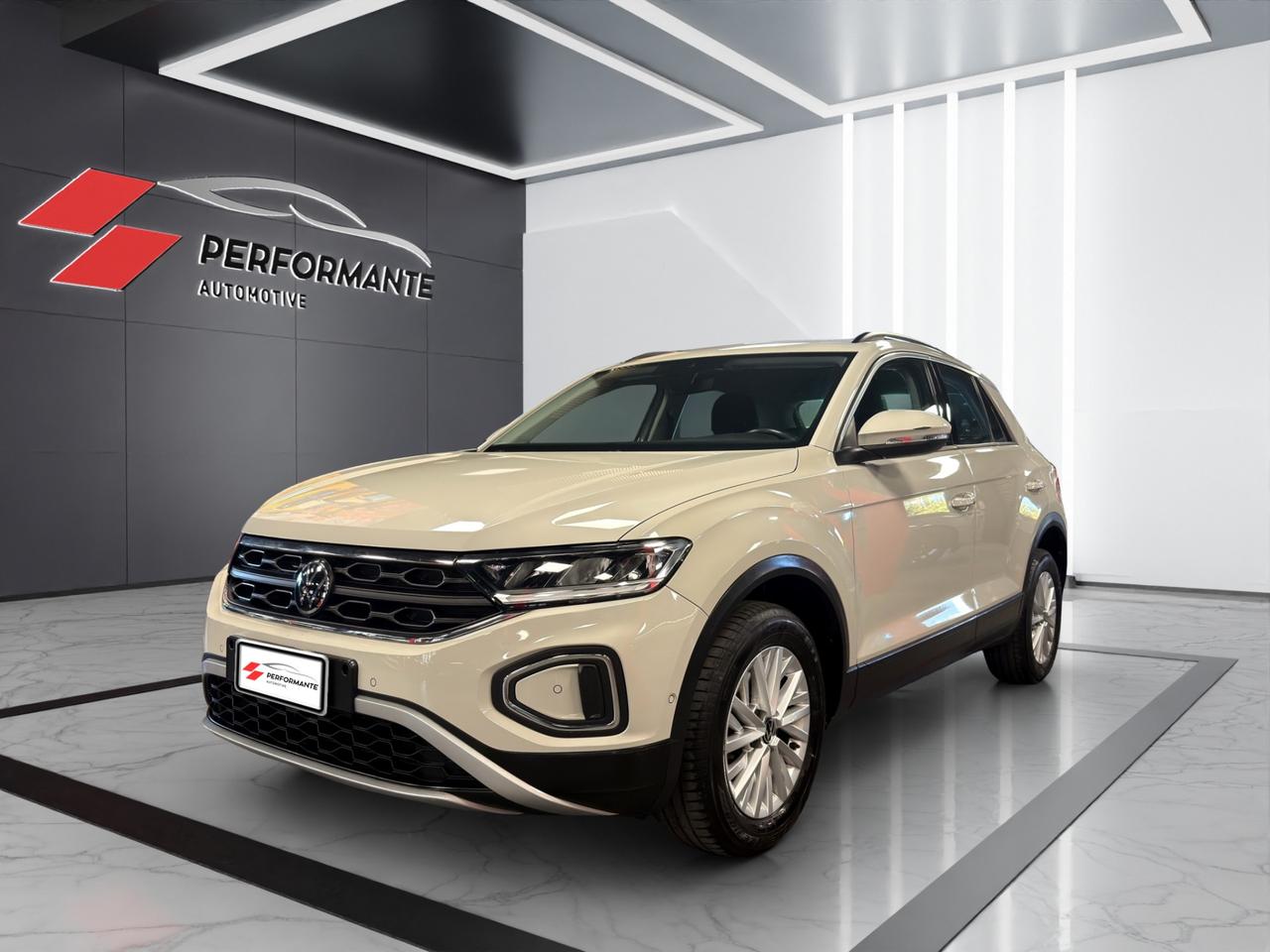 Volkswagen T-Roc 1.0 tsi Life 110cv
