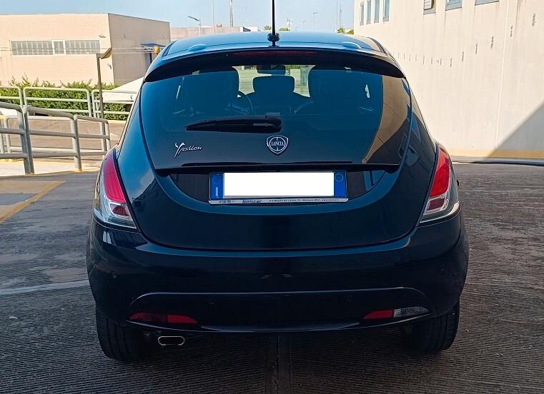 Lancia Ypsilon 1.2 69 CV 5 porte S&S Platinum