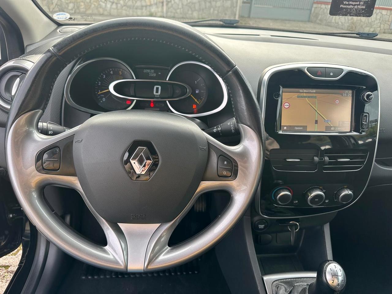 Renault Clio 1.5 dCi 8V 90CV 5 porte Costume National-05/2015