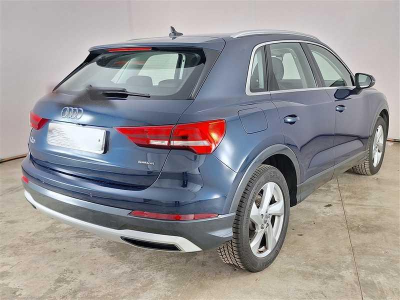 AUDI Q3 40 TDI quattro S tronic Business Advanced