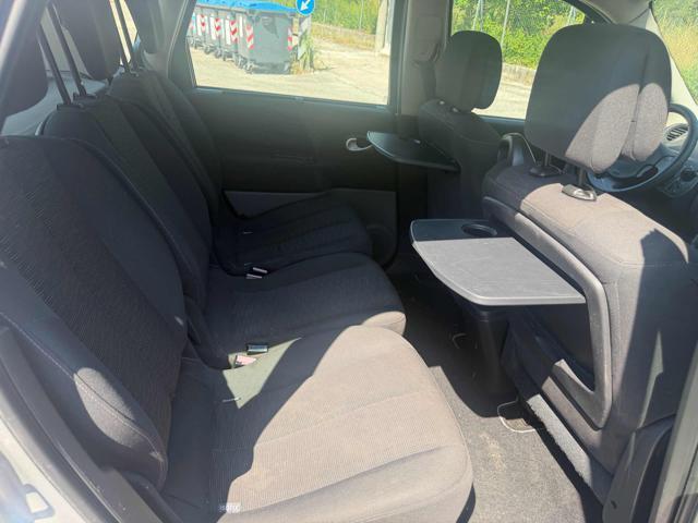 RENAULT Grand Scenic 1.9 dCi/130CV PlaySt.Port.