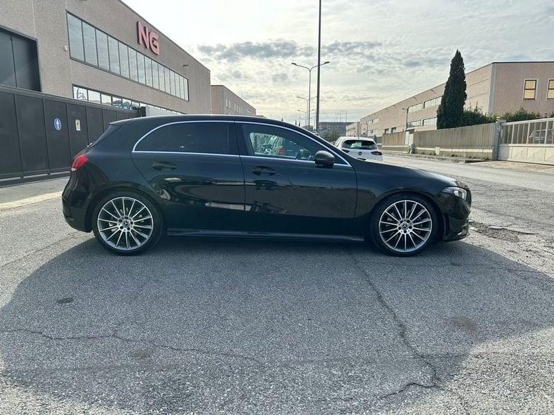 Mercedes-Benz Classe A A 220 Automatic Premium AMG 190cv
