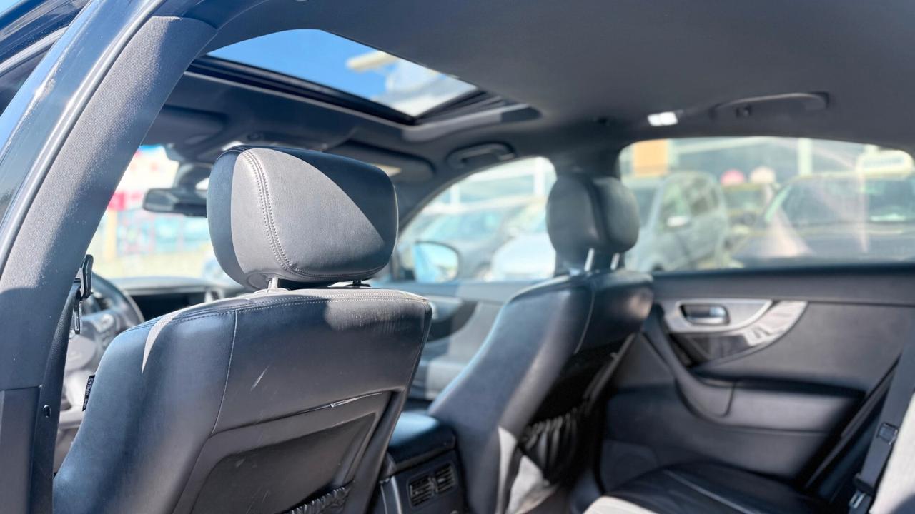 Infiniti FX FX30d S 3.0 DIESEL 4X4