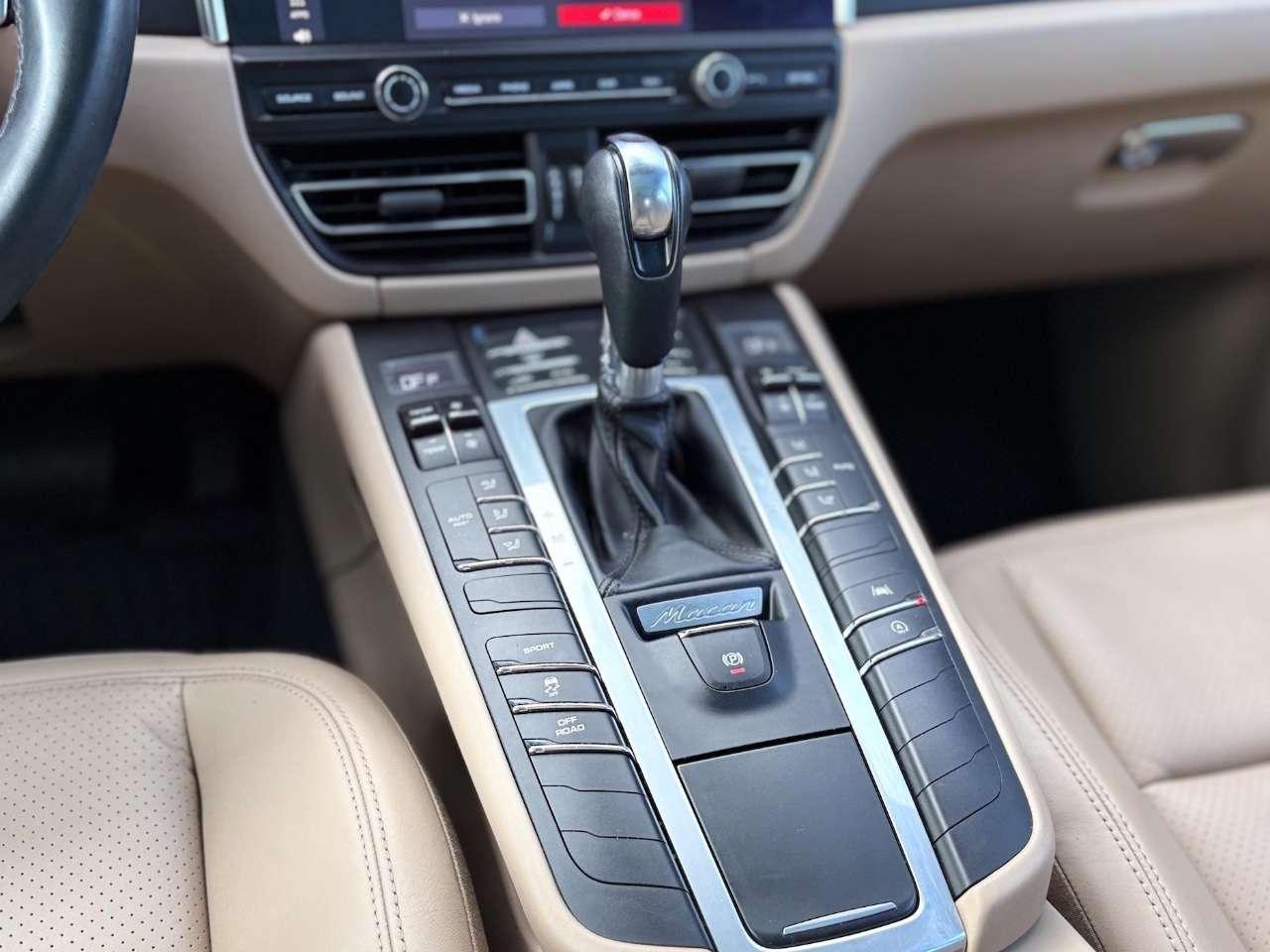 Porsche Macan 2.0 Benzina 245CV E6 - 2021