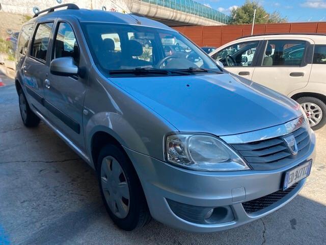 Dacia Logan MCV 1.6 90CV 5 posti Lauréate