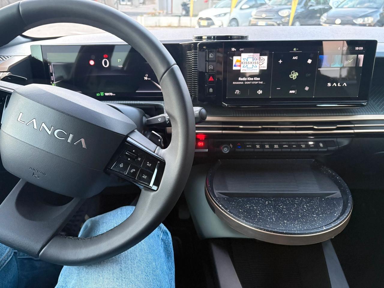 Lancia Ypsilon Hybrid e-DCT PROMO FINANZIAMENTO