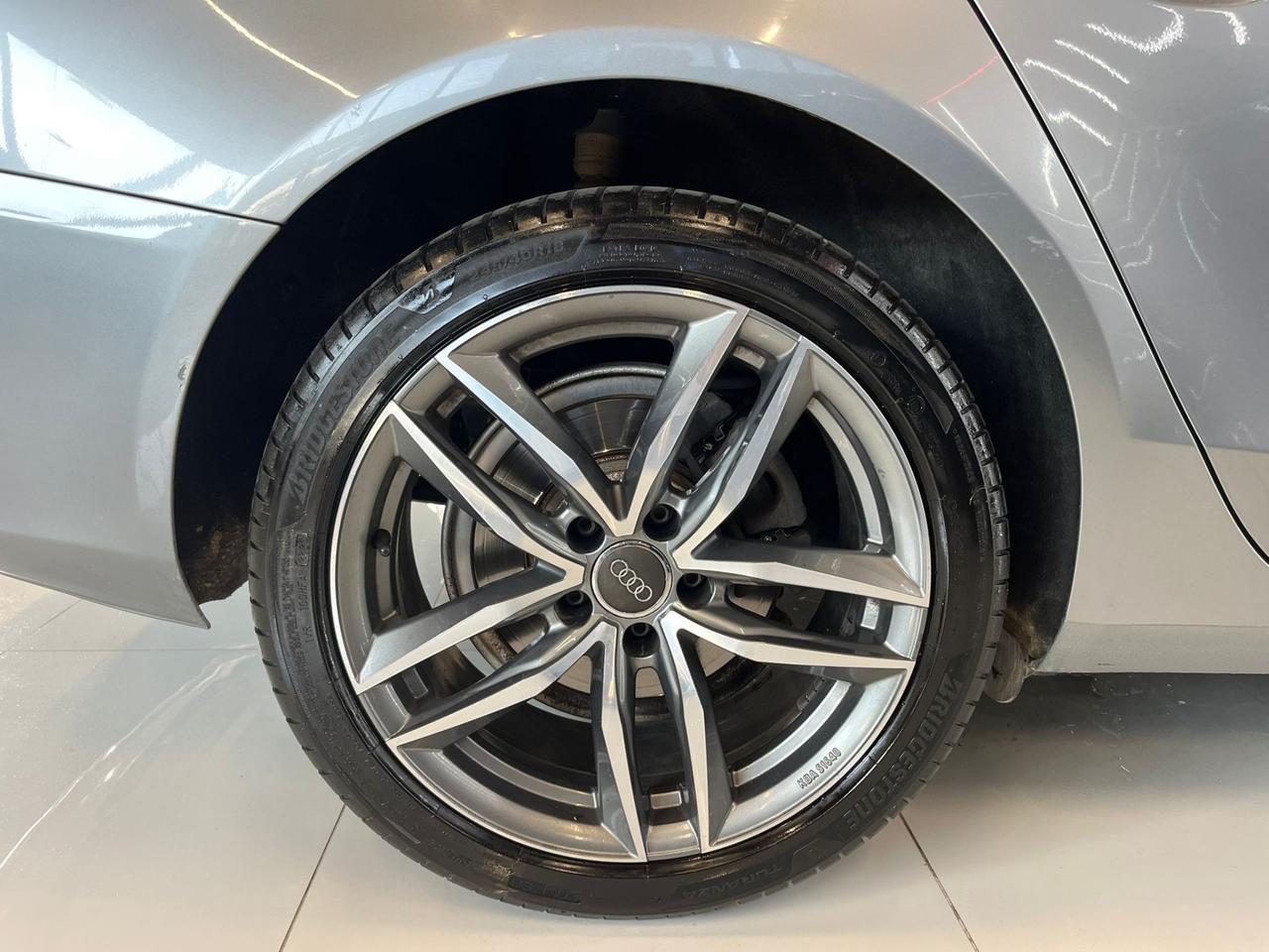 Audi A4 Avant 2.0 TDI 143CV Advanced S.W