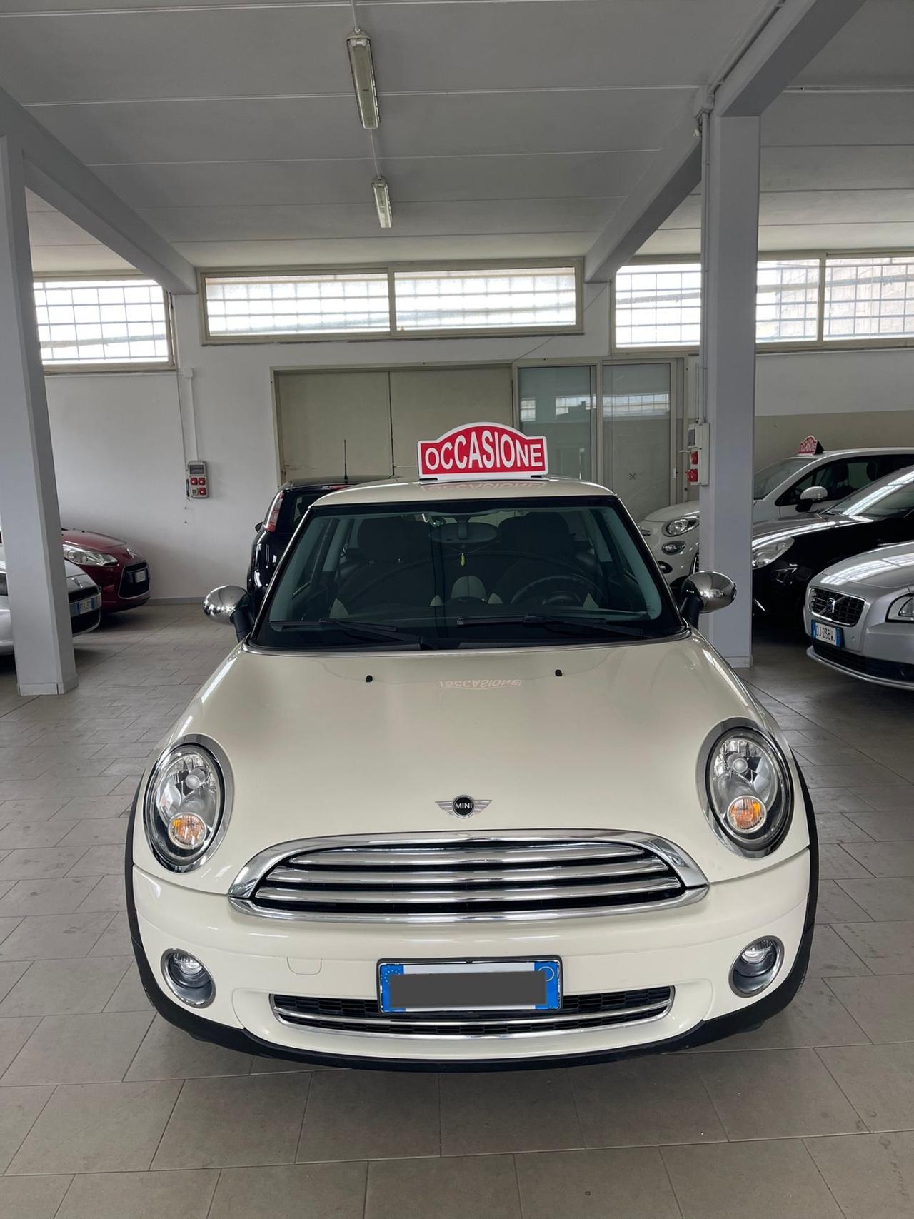 Mini 1.4 16V One Chili