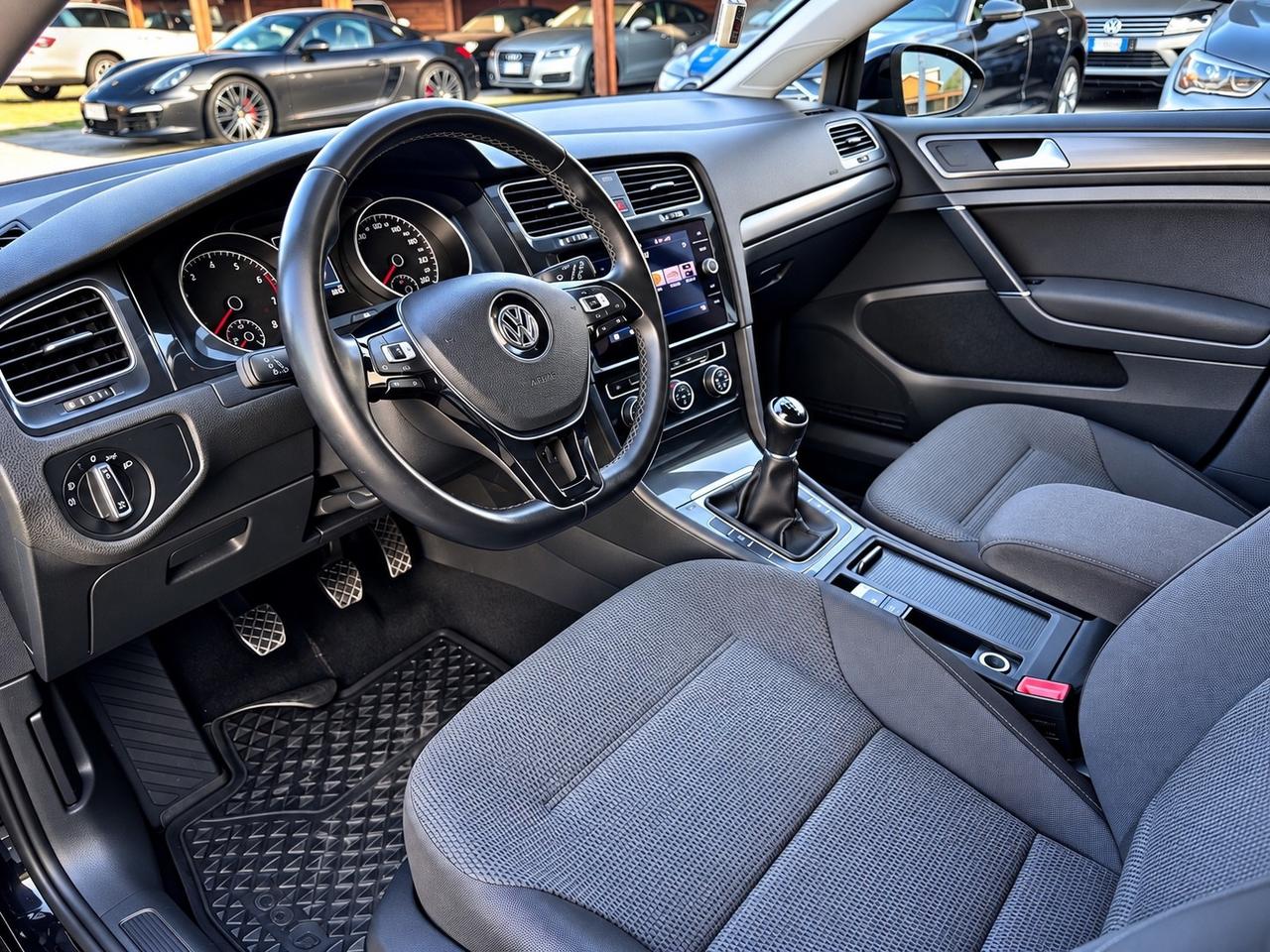 Volkswagen Golf 1.4 TGI 5p. Highline Blue Motion metano nuovo