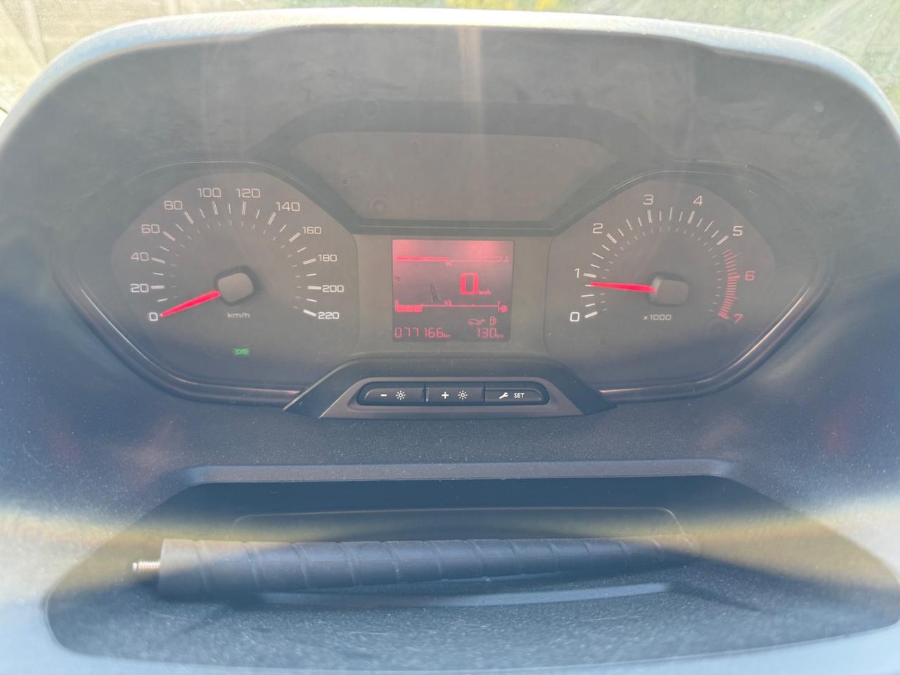 Peugeot Partner BlueHDi 75 L1 Furgone Pro