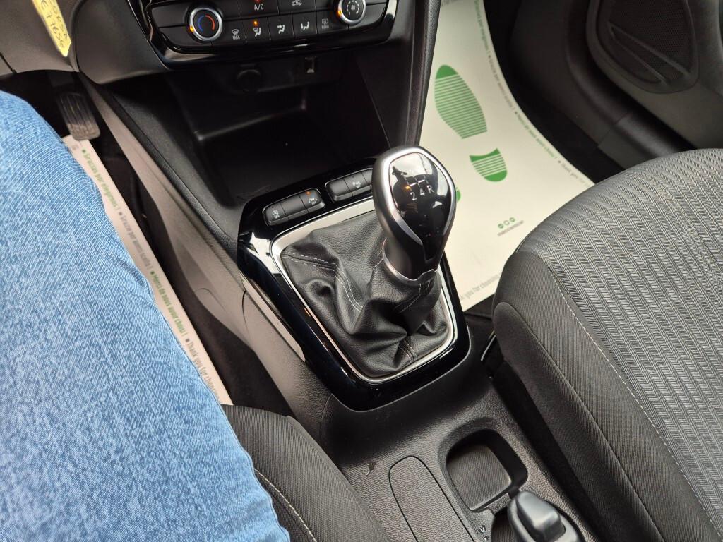 Opel Corsa 1.2 BENZINA CON RETROCAMERA