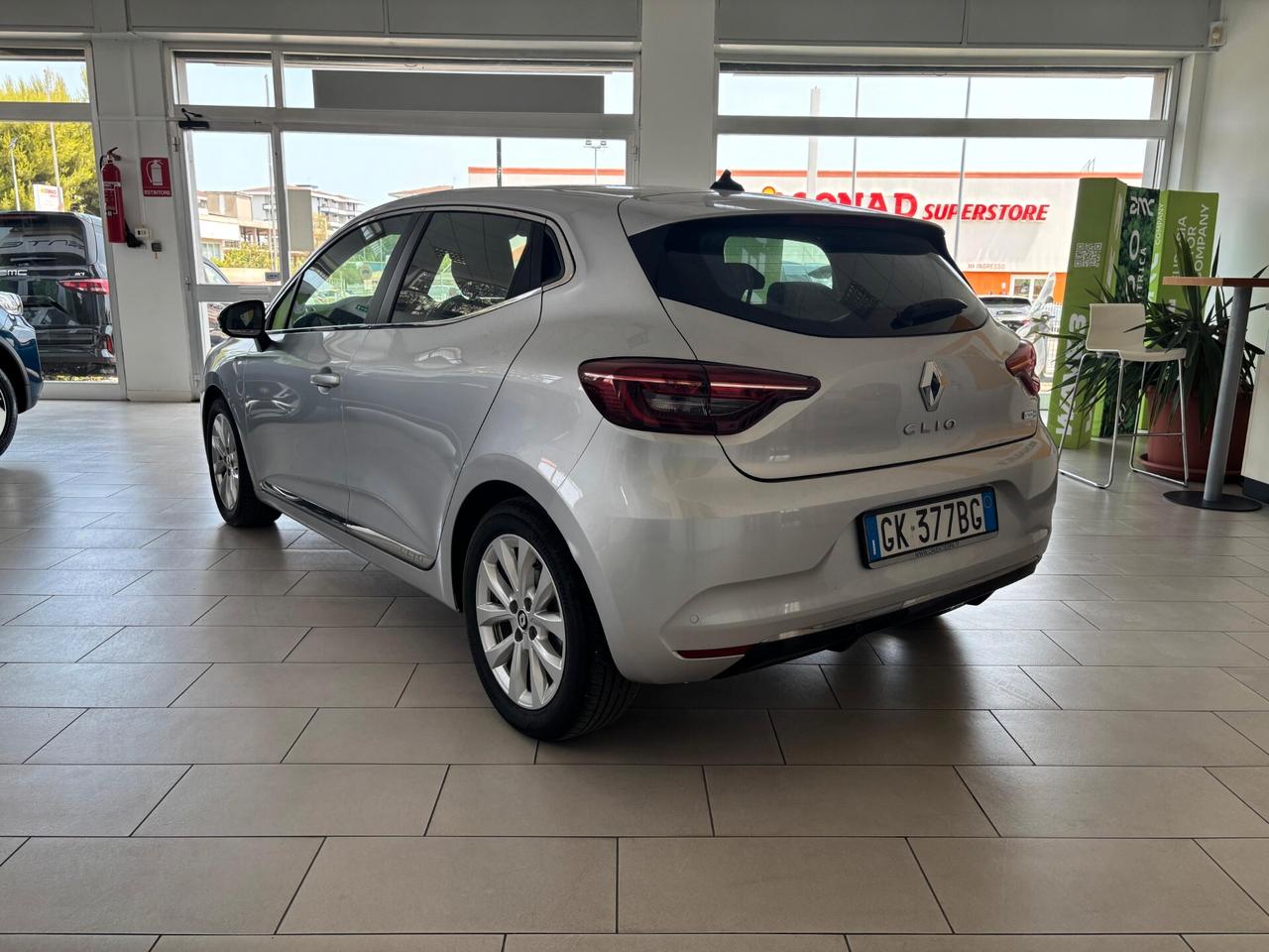 Renault Clio Full Hybrid E-Tech 140 CV 5 porte Intens