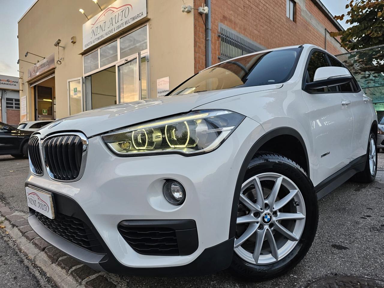 Bmw X1 sDrive16d 115cv Business*Pelle*Navi*Pdc*Bi-Xeno*Euro6