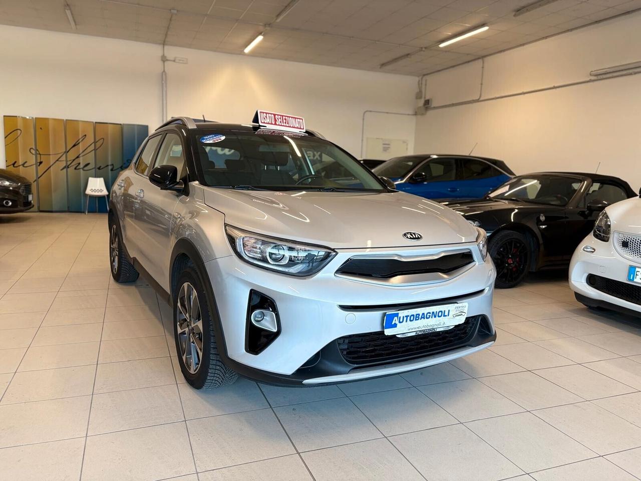 Kia Stonic STYLE 1.4 MPI 100 CV 6mt UNICO PR.