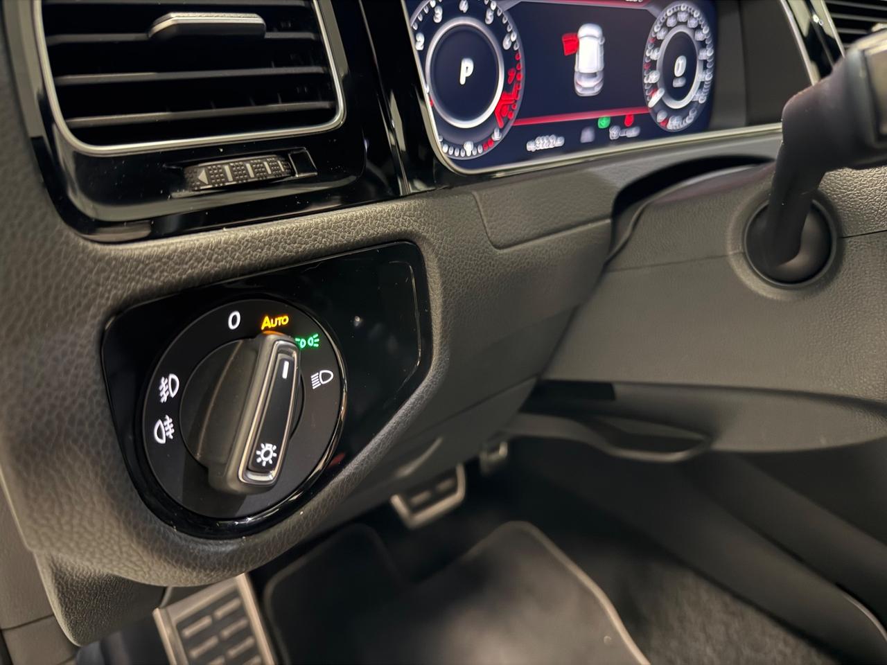 Volkswagen Golf GTI Performance Full Tetto Pelle