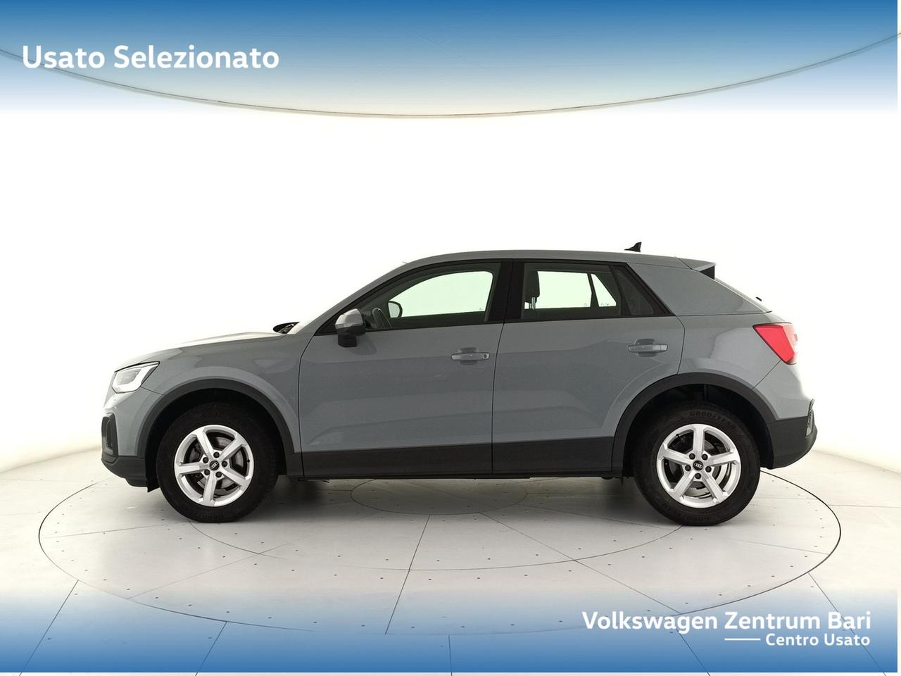 Audi Q2 30 2.0 tdi business s-tronic