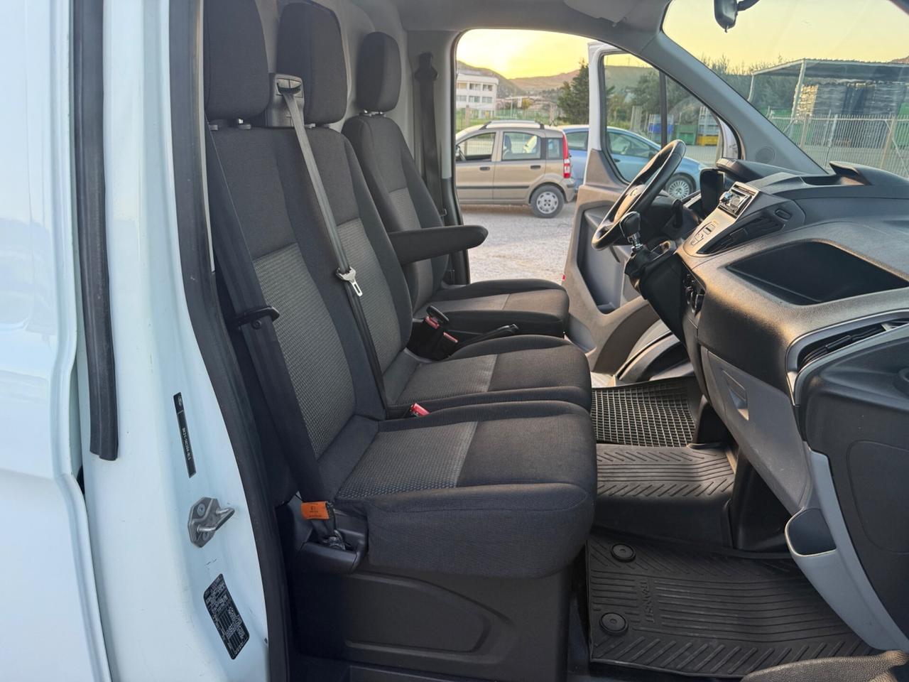 Ford Transit Custom 250 2.2 TDCi PC Furgone Entry