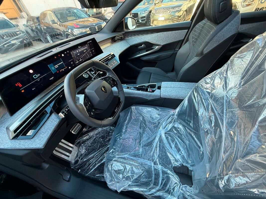 Peugeot 3008 Peugeout 3008 1.2 hybrid GT 145cv e-dcs6