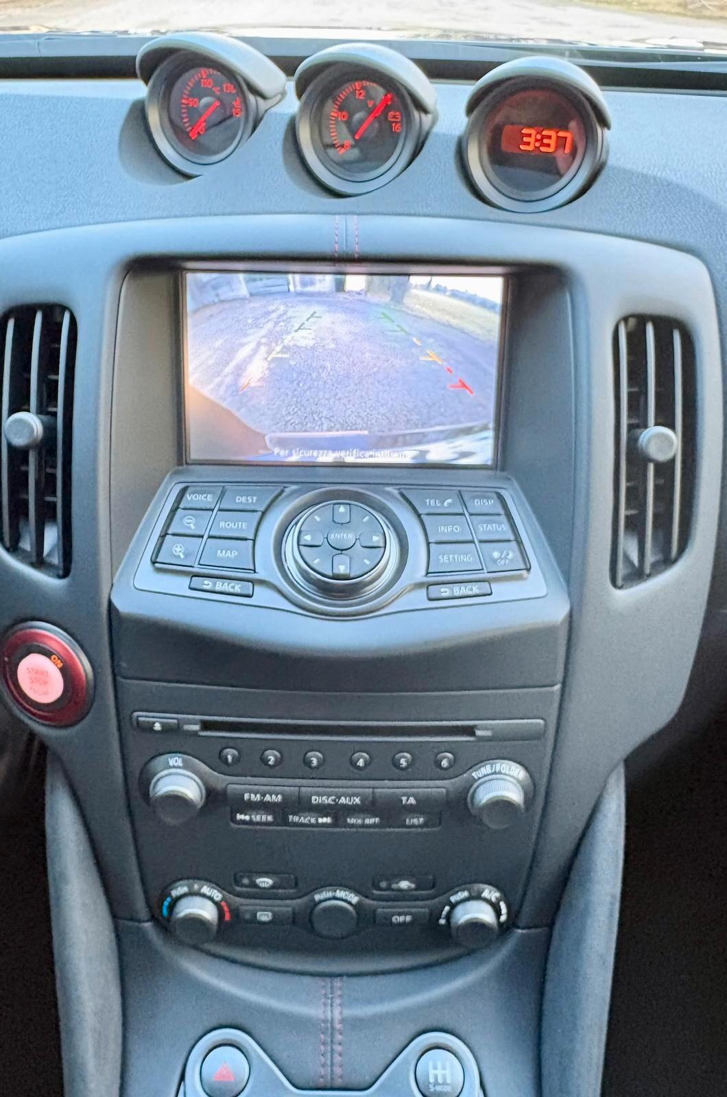 Nissan 370Z Coupé 3.7 V6 Nismo