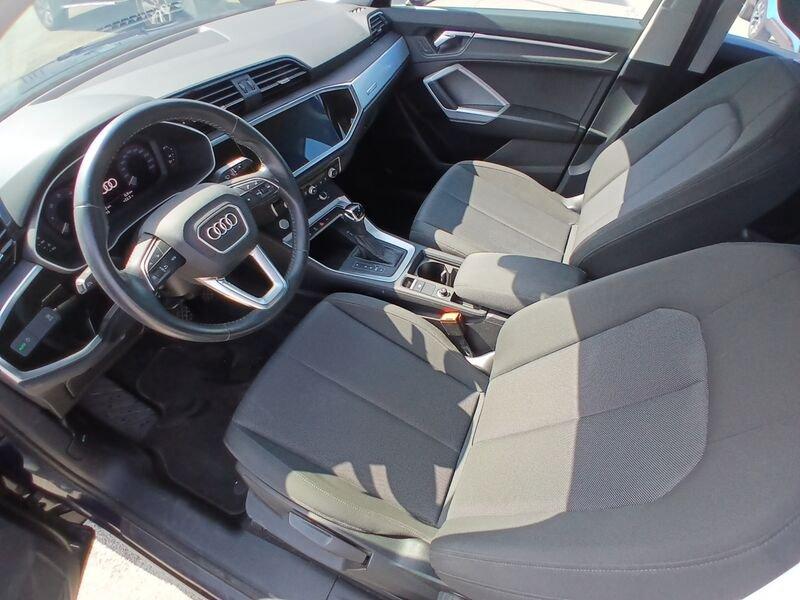Audi Q3 2.0 35 TDI Business S Tronic