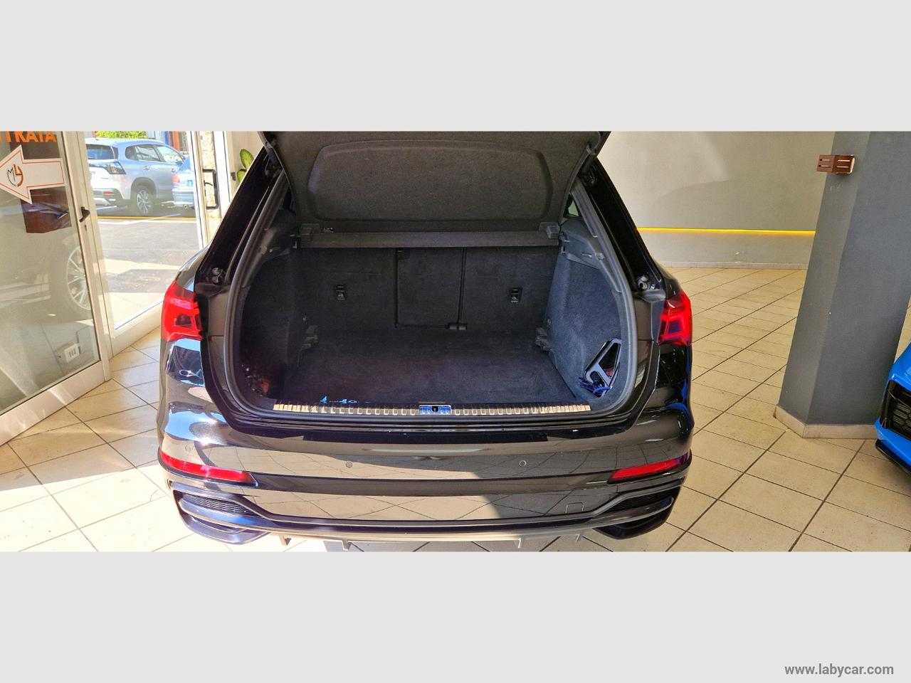 AUDI Q3 40 TDI quattro S tr. S line edition BLACK NIGHT