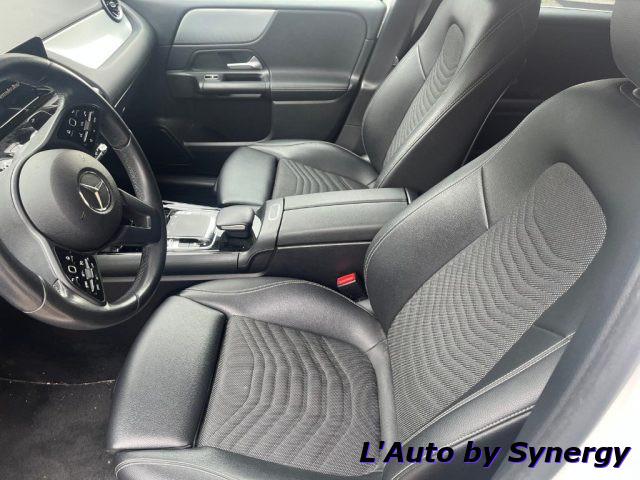MERCEDES-BENZ B 180 d Automatic Premium