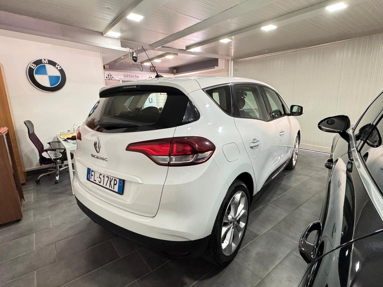 Renault Scenic Scénic dCi 8V 110 CV EDC Energy Bose