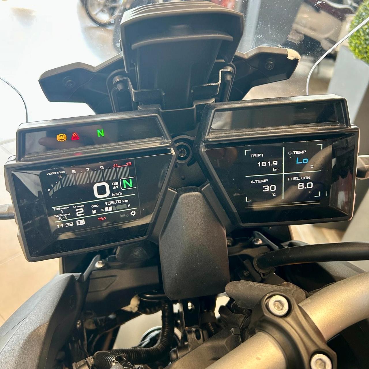 Yamaha Tracer 900